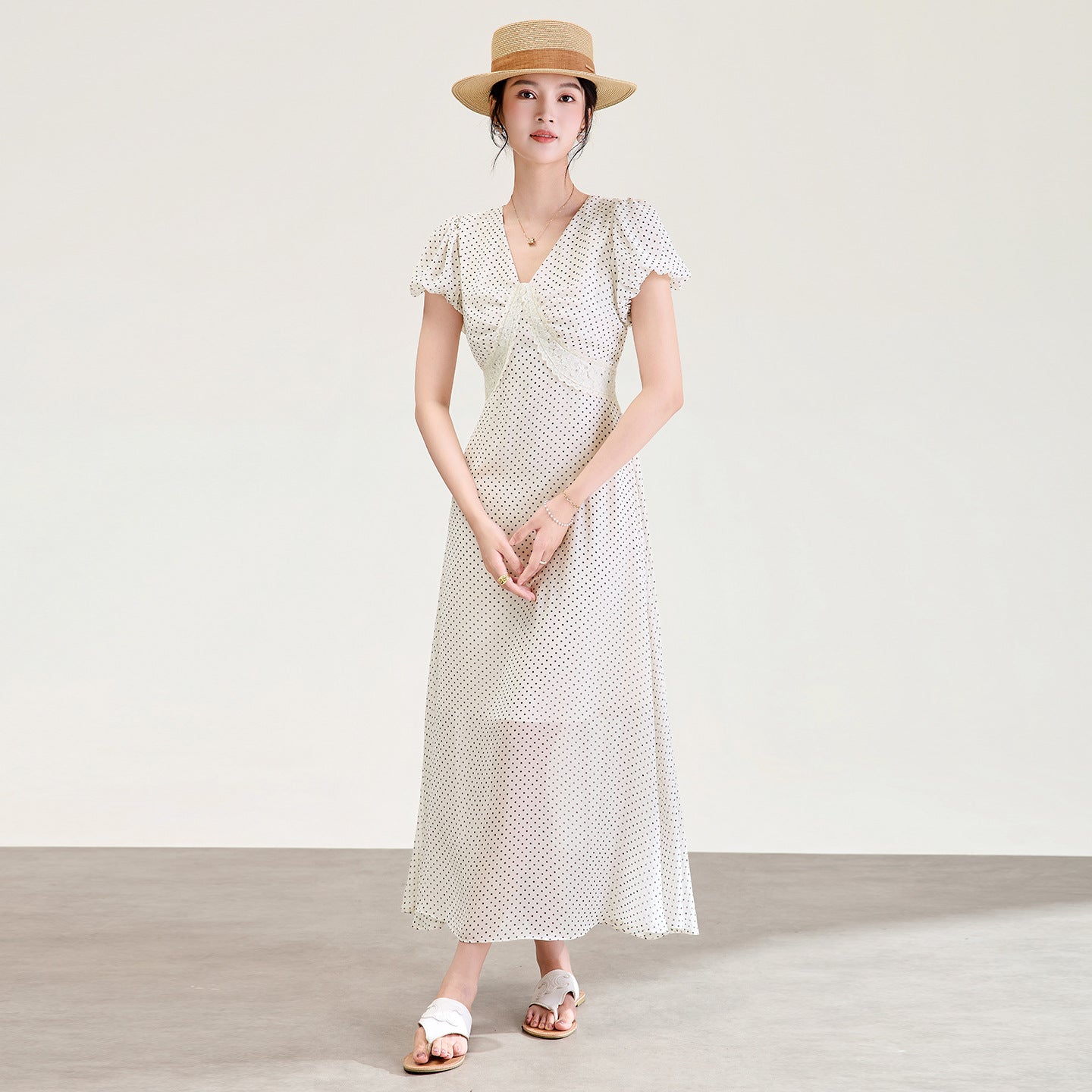 White Polka Dot V-neck Shoulder Length Dress Women's Summer New Style plus Size Beautiful Dress Korean Style High Waist
